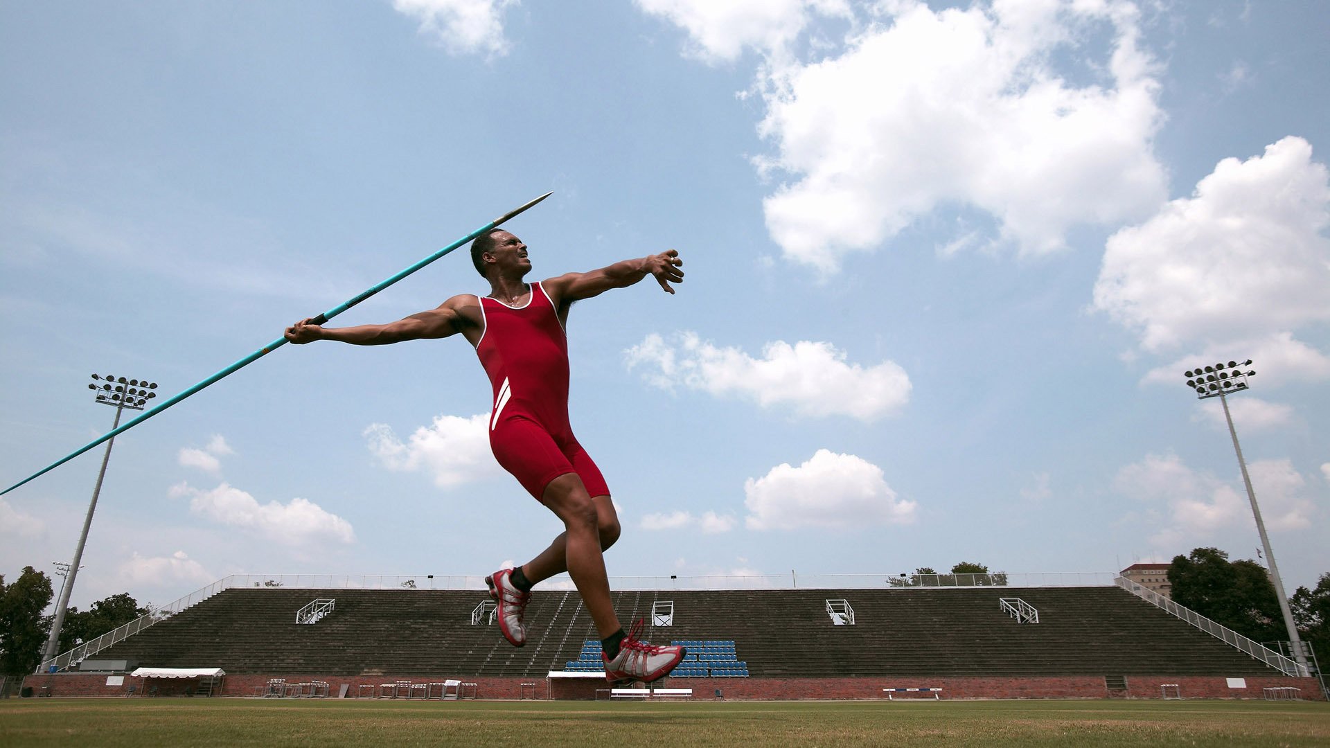 帕利斯特决赛冲刺阶段表现抢眼，帕特里涅利百度百科